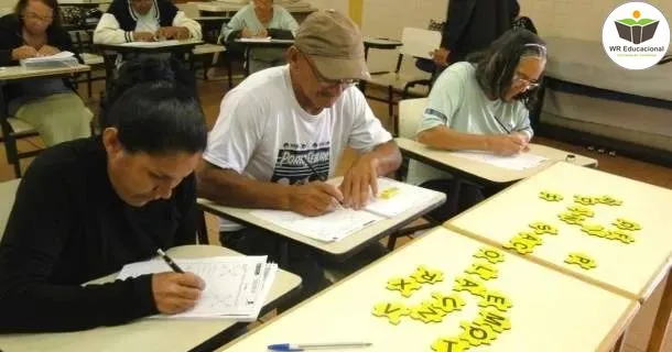 Curso de educação a distância de Alfabetização de Jovens e Adultos
