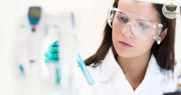 Curso de educação a distância de Auxiliar de Laboratório